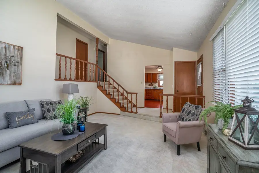 2233 Jebens Avenue, Davenport, IA 52804 - #3