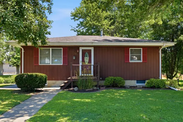 503 S 5th Street, Bellevue, IA 52031