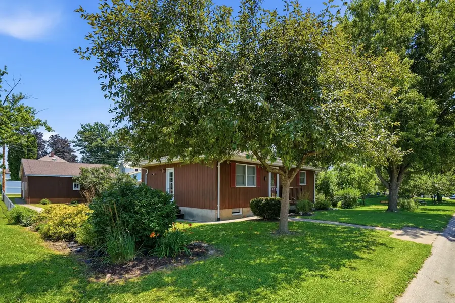 503 S 5th Street, Bellevue, IA 52031 - #2