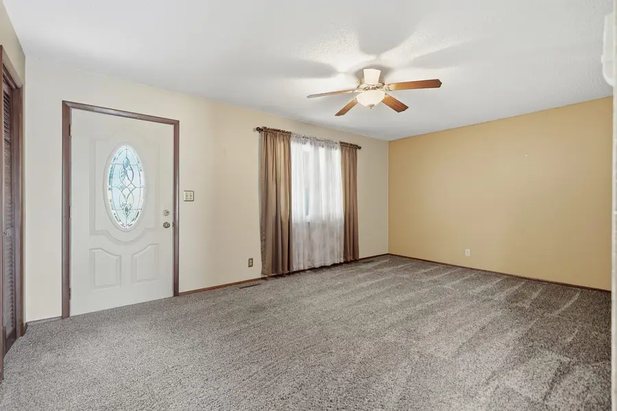503 S 5th Street, Bellevue, IA 52031 - #3