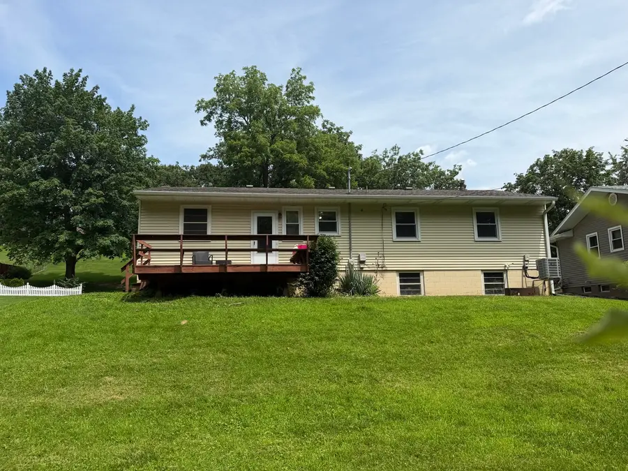 3036 Tower Road, Clinton, IA 52732 - #2