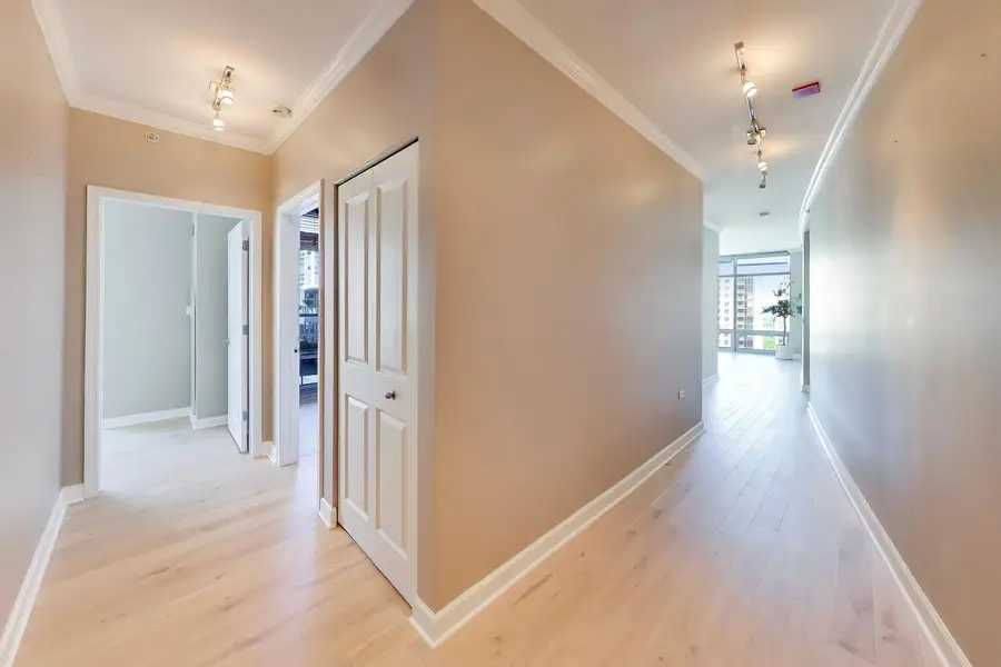 100 E 14th Street #1501, Chicago, IL 60605 - #3