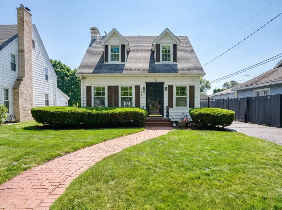 1113 Douglas Court, Waukegan, IL 60085 - #2