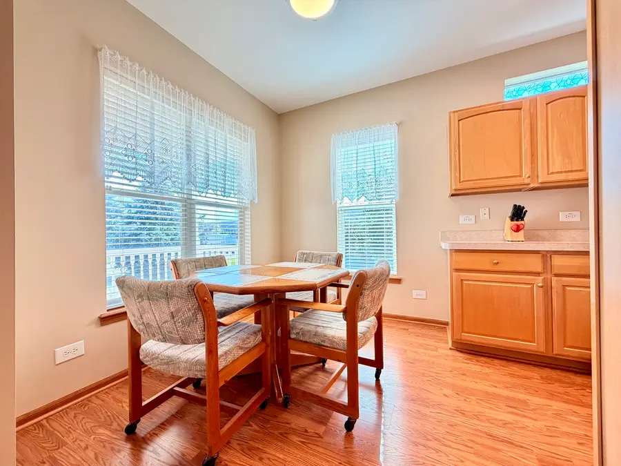 2 Suffolk Way, Grayslake, IL 60030 - #3
