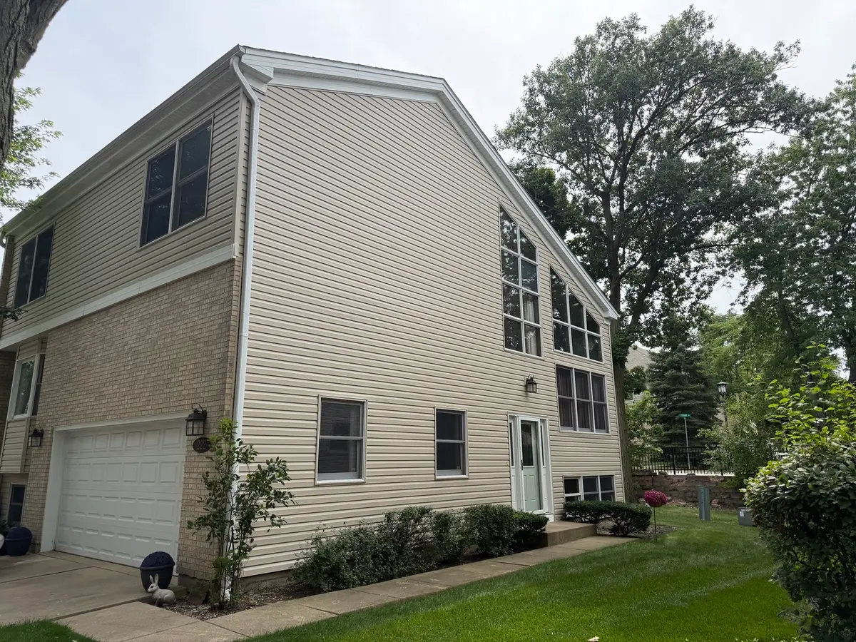 222 Thomas Drive, Wood Dale, IL 60191 - #1