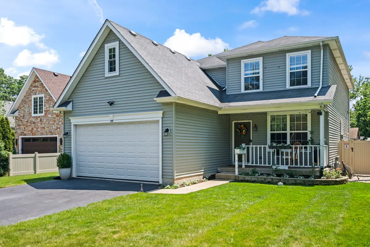 219 Elm Avenue, Mundelein, IL 60060 - #1