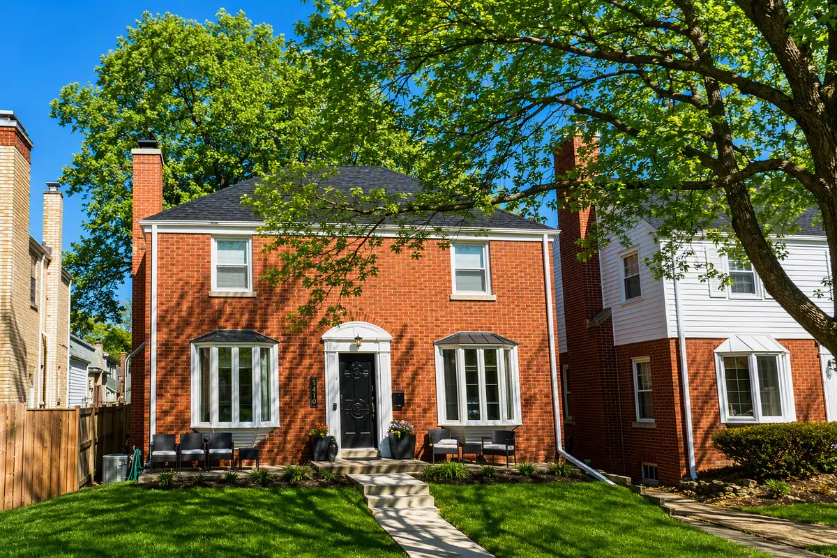 2950 W Jarlath Street, Chicago, IL 60645 - #1