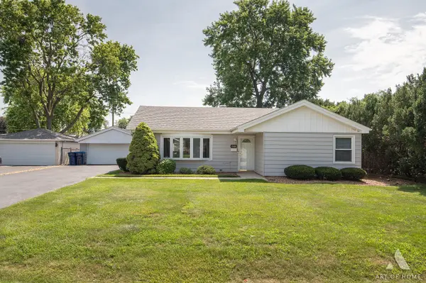 11655 S Nagle Avenue, Worth, IL 60482