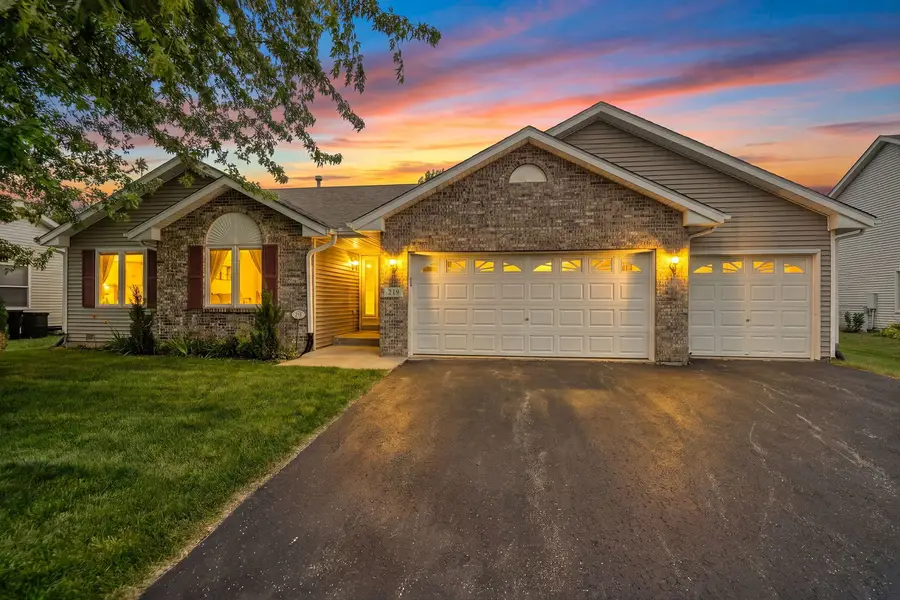 219 Acorn Drive, Poplar Grove, IL 61065 - #2