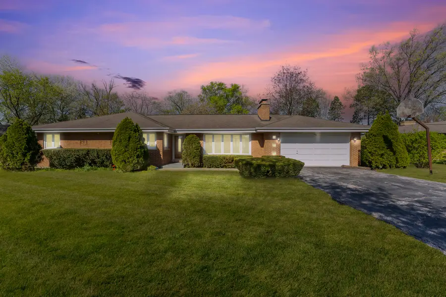 404 Tomah Avenue, Prospect Heights, IL 60070 - #2