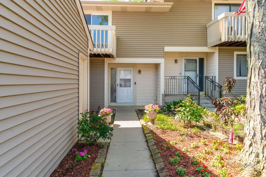 135 Brandywine Court, Vernon Hills, IL 60061 - #3