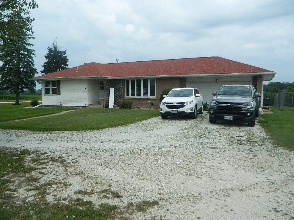 3669 N 13000 Road, Bonfield, IL 60913 - #1