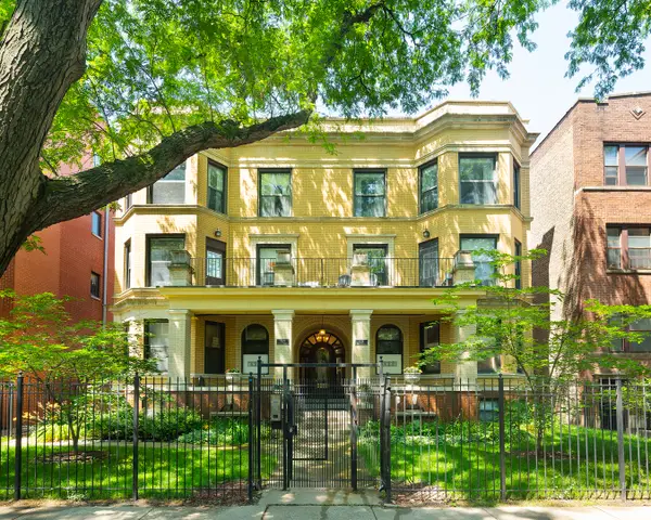 5224 N Winthrop Avenue #2C, Chicago, IL 60640