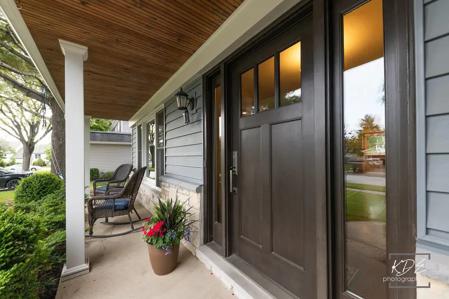 605 Hyde Park Lane, Naperville, IL 60565 - #3