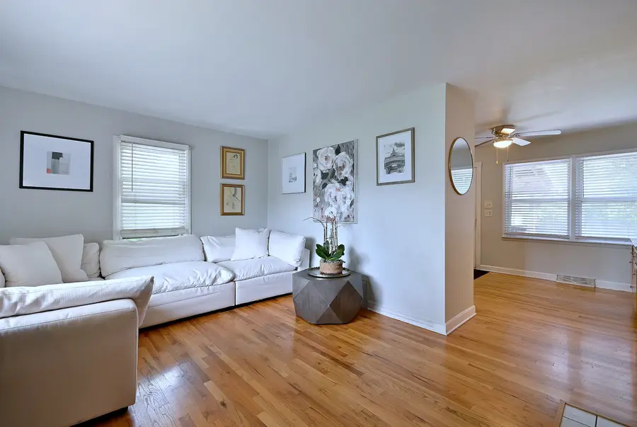 10220 Dickens Avenue, Melrose Park, IL 60164 - #2