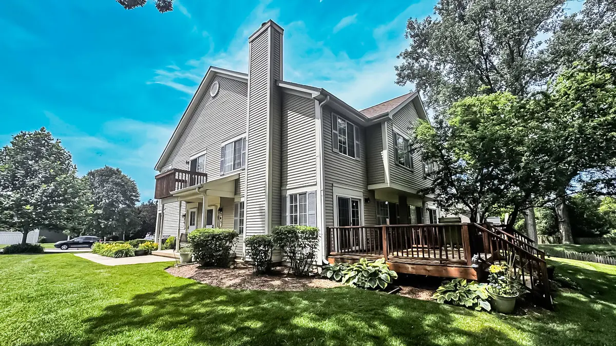 263 S Collins Street, South Elgin, IL 60177 - #1