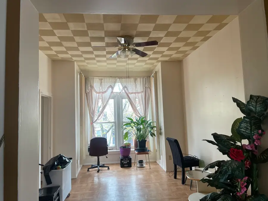 1841 W Superior Street, Chicago, IL 60622 - #3