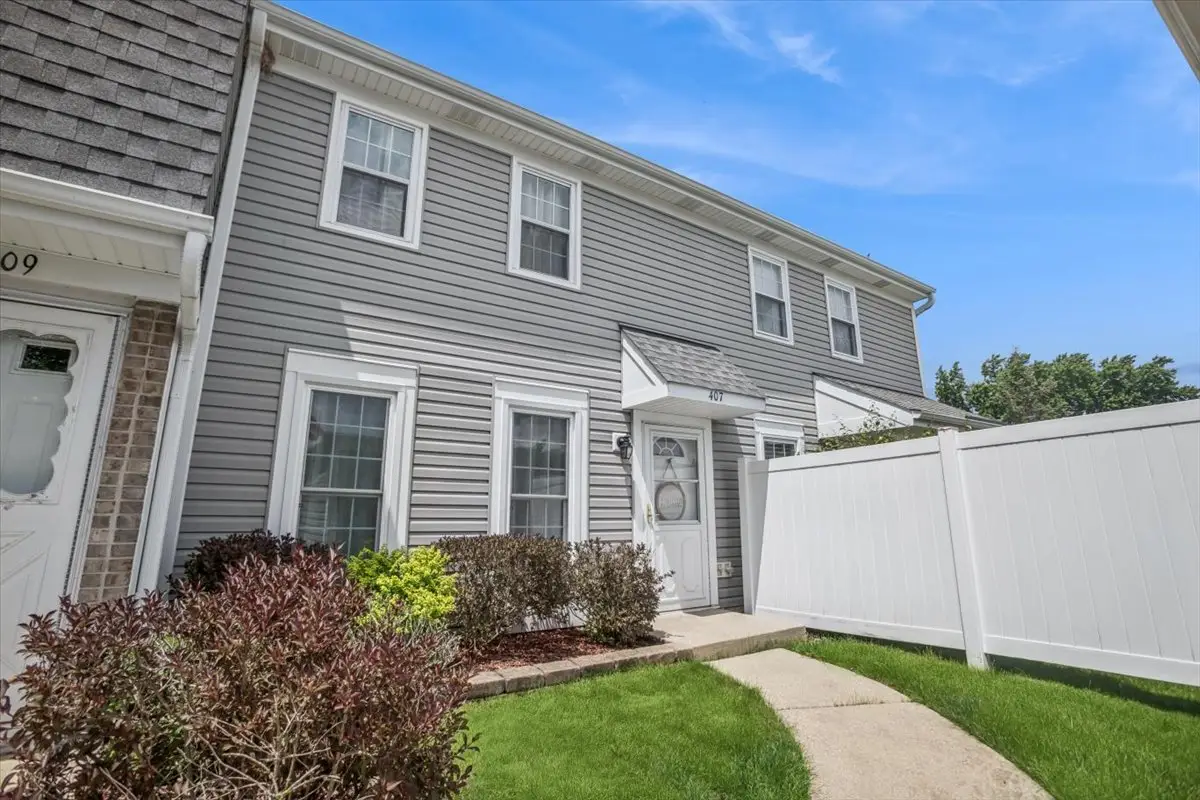 407 Chelsea Cove, Roselle, IL 60172 - #1