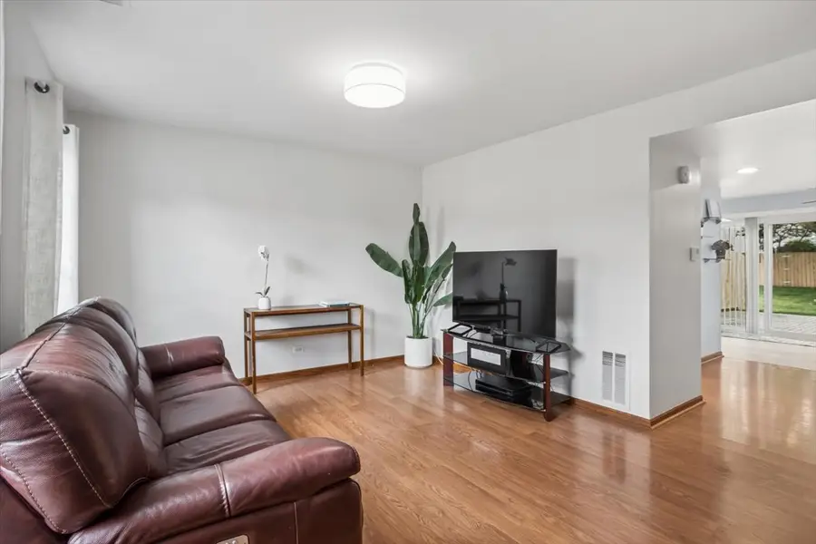 407 Chelsea Cove, Roselle, IL 60172 - #2