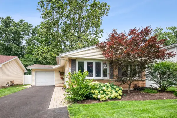 678 Sheehan Avenue, Glen Ellyn, IL 60137