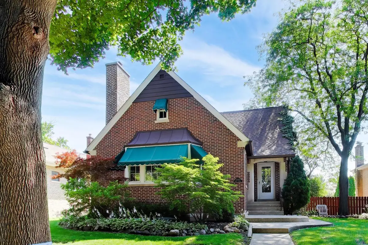 6933 N Oriole Avenue, Chicago, IL 60631 - #1