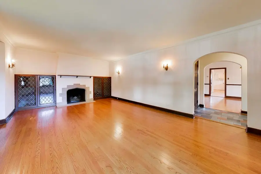 6933 N Oriole Avenue, Chicago, IL 60631 - #3
