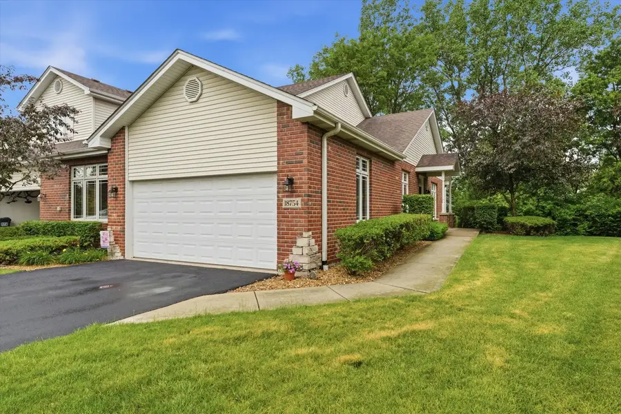 18754 Crystal Creek Drive, Mokena, IL 60448 - #2