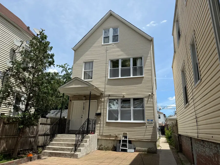 2109 N Lorel Avenue, Chicago, IL 60639 - #2