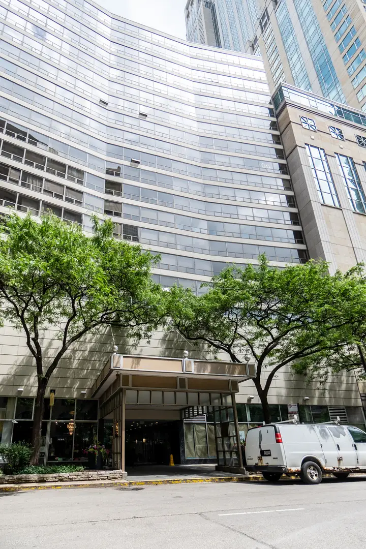 110 E Delaware Place #1804, Chicago, IL 60611 - #1