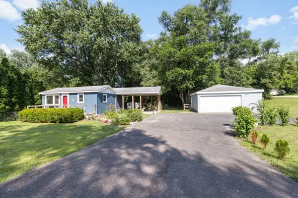 2610 Walnut Drive, Wonder Lake, IL 60097