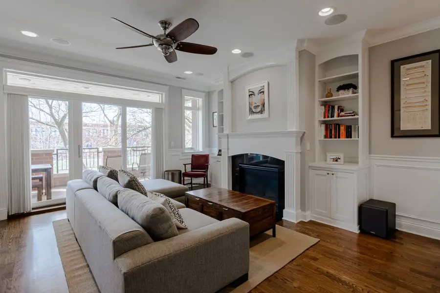 3315 N Seminary Avenue #2, Chicago, IL 60657 - #2