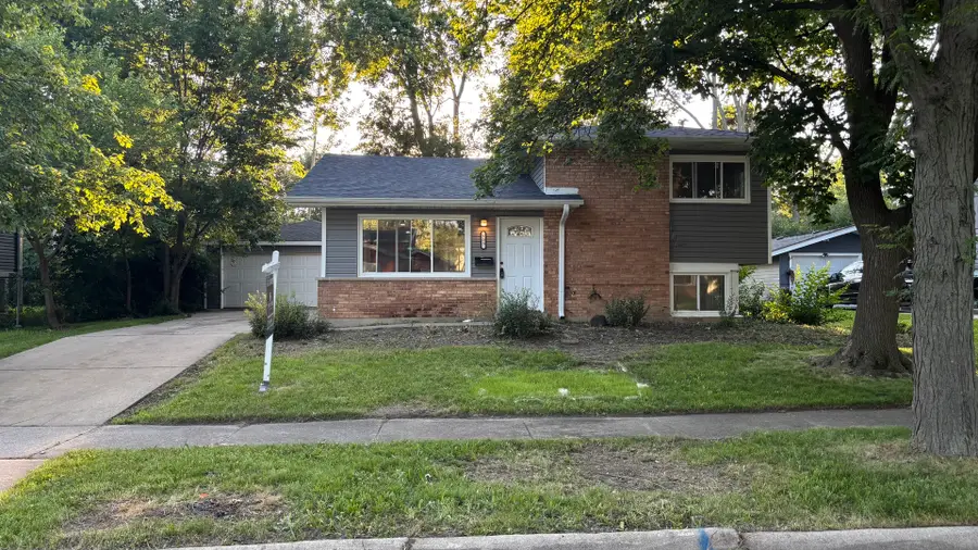 305 Winnebago Street, Park Forest, IL 60466 - #2