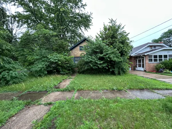 1825 Grant Avenue, Rockford, IL 61103