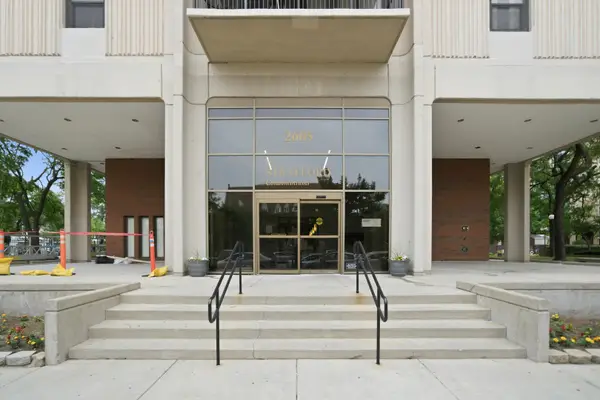 2605 S Indiana Avenue #304, Chicago, IL 60616