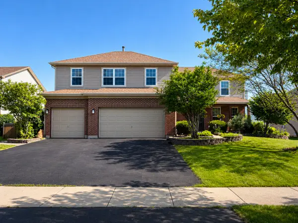 749 Lindsey Lane, Bolingbrook, IL 60440