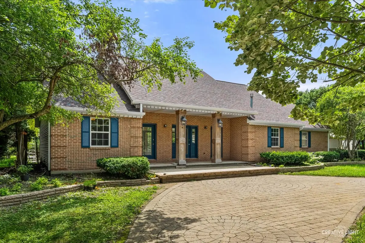 47W975 Lenschow Road, Hampshire, IL 60140 - #1
