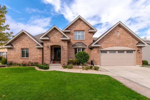 732 Edgewater Drive, Morris, IL 60450