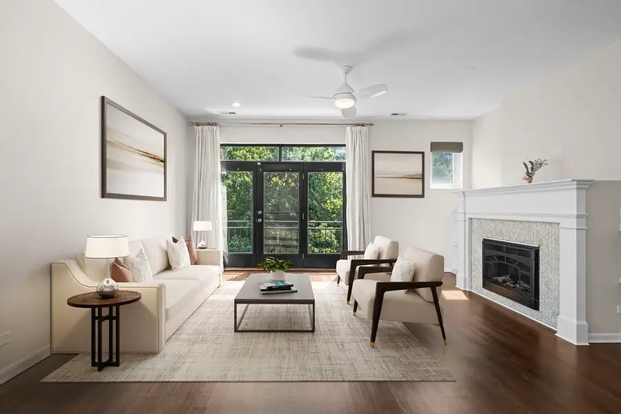 876 N Hermitage Avenue #3, Chicago, IL 60622 - #3