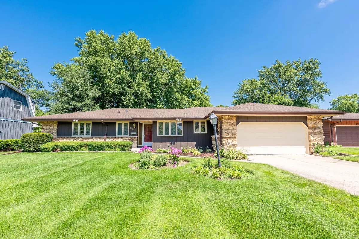 815 Ruth Drive, Elgin, IL 60123 - #1