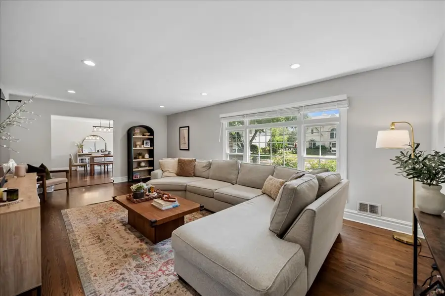 400 Washington Street, Glenview, IL 60025 - #3