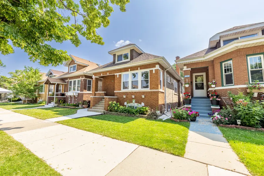 3035 N Luna Avenue, Chicago, IL 60641 - #2