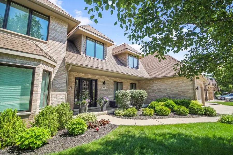 42 Founders Pointe North, Bloomingdale, IL 60108 - #2