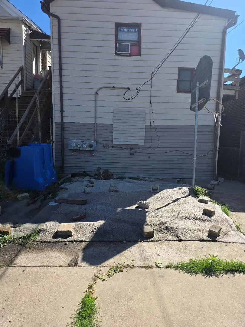 3030 S Poplar Avenue, Chicago, IL 60608 - #2