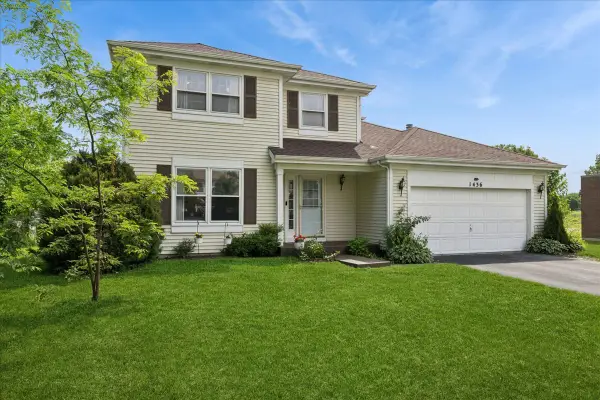 1436 Bridgedale Road, Crystal Lake, IL 60014
