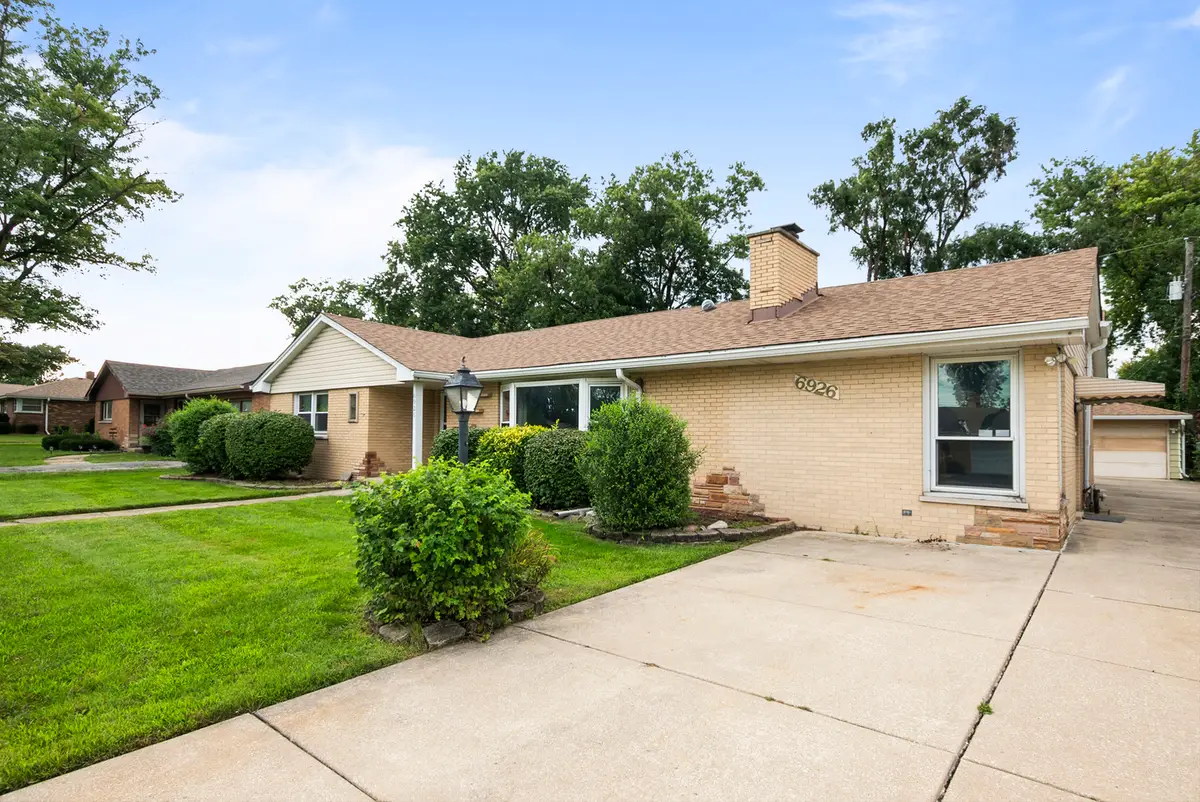 6926 W 115th Place, Worth, IL 60482 - #1