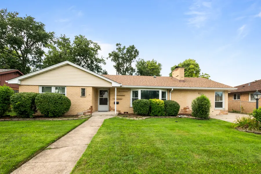 6926 W 115th Place, Worth, IL 60482 - #2