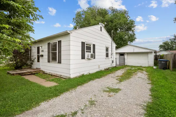 441 5th Street E, Milan, IL 61264