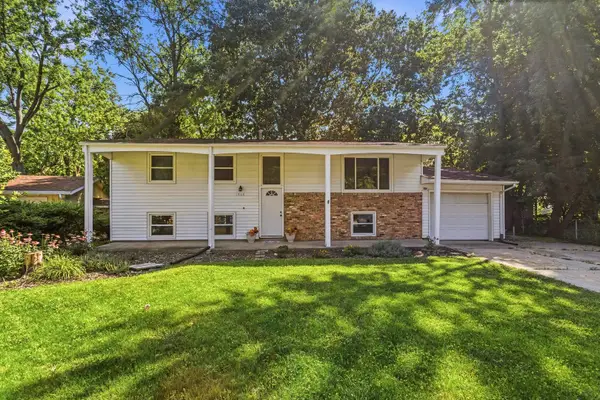 1906 Crescent Drive, Champaign, IL 61821