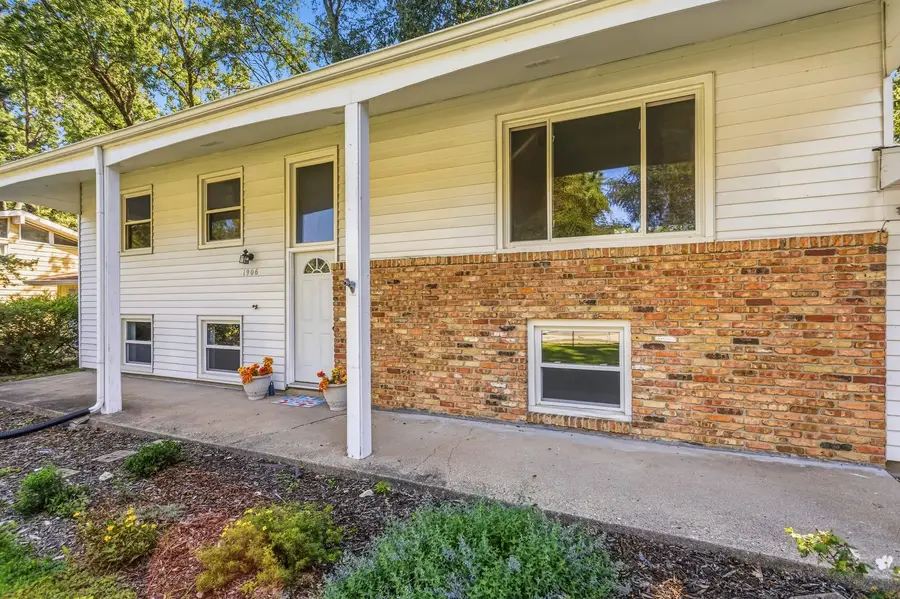 1906 Crescent Drive, Champaign, IL 61821 - #3