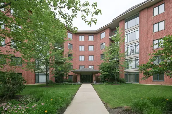 865 E 22nd Street #222B, Lombard, IL 60148